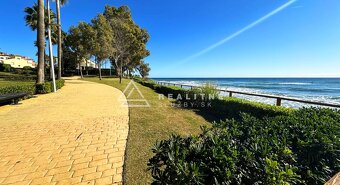 ESTEPONA, APARTMÁN NA PREDAJ – PRIAMO PRI MORI, BAHÍA DE LA - 5