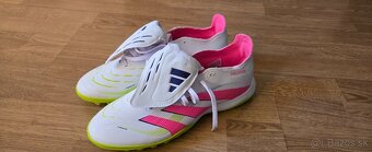 Turfy Adidas Predator - 5