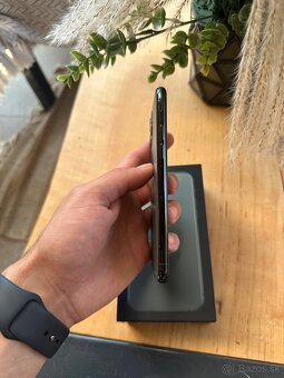 Predám iPhone 11 Pro 256 GB veľmi dobrý stav - 5