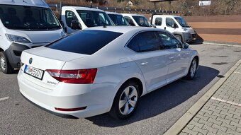 Škoda Superb 1.6 TDI Ambition DSG led-xenon - 5