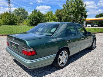 Mercedes-Benz 124 Mercedes W124 E220 - 5