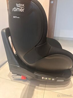 Predám autosedačku Britax Römer Dualfix M Plus - 5