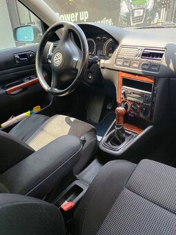 Predam VW BORA V5 4x4 6Q manual 2,3 motor - 5