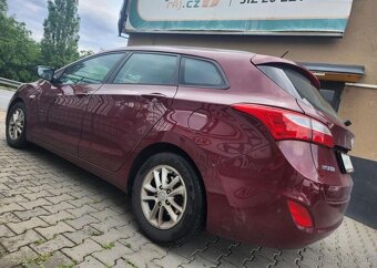 Hyundai i30 KUMA-FACELIFT-TEMPOMAT - 5