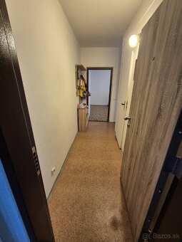 Dám do dlhodobého prenájmu 1 izbový byt. - 5