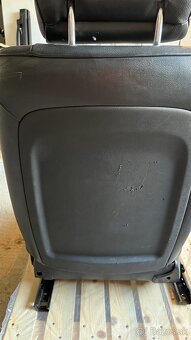 BMW e46 sedačky + tapce - 5