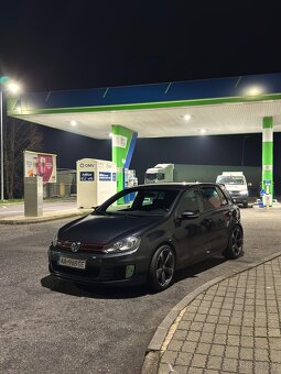 Volkswagen Golf 6 GTI DSG - 5