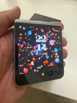 TOP STAV SAMSUNG Z FLIP 5 - 5