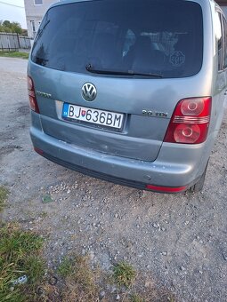 Volkswagen touran 2tdi 7miestny - 5