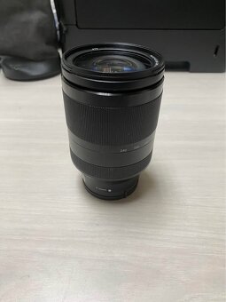 Sony FE 24-240mm f/3.5-6.3 OSS - 5