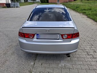 Honda Accord sport 2.0i 114kw rv. 2007 - 5
