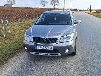 ŠKODA OCTAVIA SCOUT 4X4 - 5