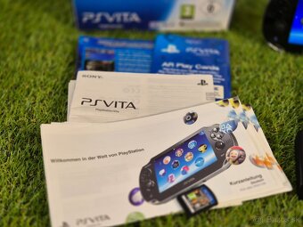 Playstation Vita OLED, krabica, 4GB karta a hra Minecraft - 5