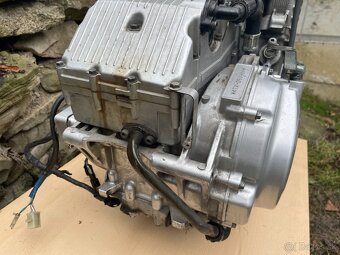 rozpredám motor yamaha TDM 850 r.v.2000 - 5