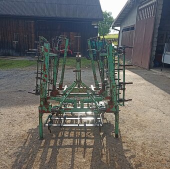 Kombinator kultivátor s drviacimi valcami nemecky skladacie - 5
