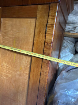 Predám starožitnú skriňu - 5