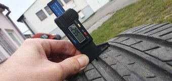 225/65 R17 YOKOHAMA - 5