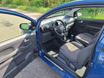 Predam Volkswagen Fox ročník 2008 - 5