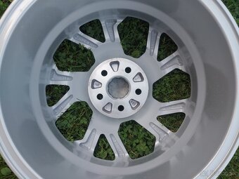 5x100 6,5Jx16 ET41 - NOVÉ elektróny MG ZS - 5