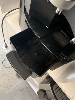 Predám plne automatický kávovar Jura x70 - v záruke ešte - 5