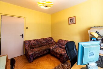 BEDES | Pôvodný 3 izbový byt v Sebedraží s garážou - 5