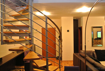 Mezonetový apartmán s balkónom a krbom v Oščadnica - 5