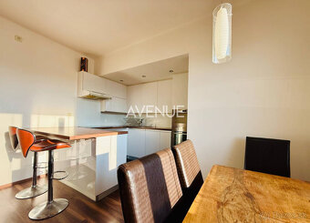 AVENUE I PRENÁJOM, slnečný a priestranný 2i byt v Starom Mes - 5