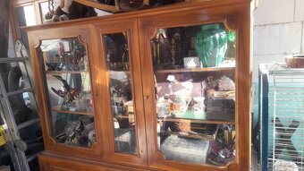 Vitrína 650eur - 5