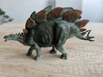 Výstavné dinosaury - 5