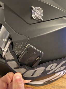 MotocrossHelma Airoh - 5