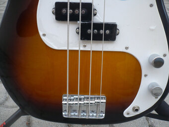 Predám legendárnu basu Fender - 5