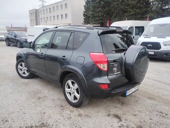 Toyota RAV4 2.2 D-4D 180 - 5