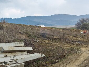 Predaj stavebného pozemku 5335 m2,Ťapešovo - 5