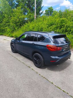 Predám BMW X1 2,0 xdrive - 5