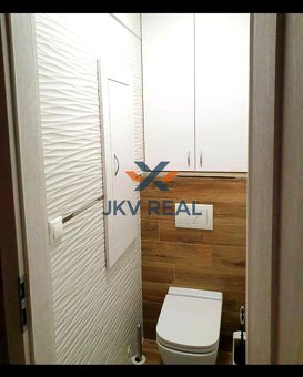 Ponúkam na prenájom kompletne zariadený 3,5-izbový byt s bal - 5