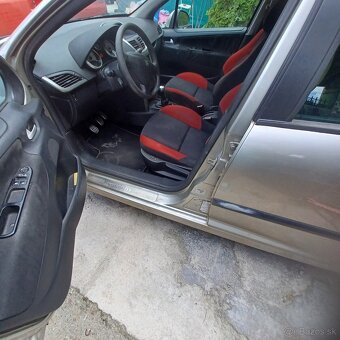 PEUGEOT 207 HDI - 5