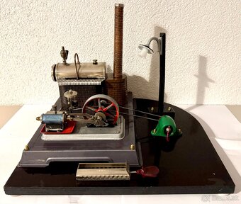 Wilesco parný stroj s generatorom a lampou - 5