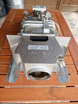 Predám prietokový ohrievač MORA VEGA 10E MAX - 5