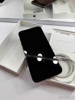 iPhone 15 Pro Max 256 GB Black Titanium - 5