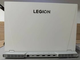 Lenovo Legion 5 Pro 16IAH7H - 5