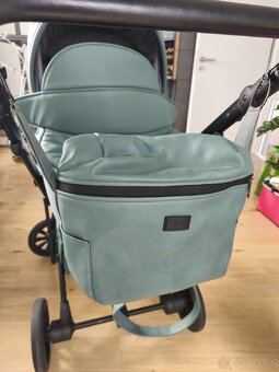 Anex E type Aqua 2021 + vajíčko a Isofix + doplnky - 5