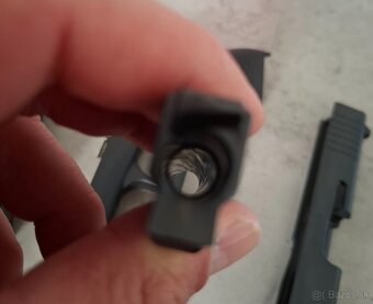 Glock 43 9x19mm luger - 5