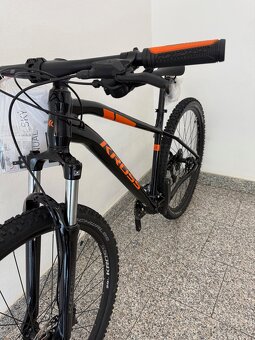 KROSS LEVEL 1.0 BLACK-ORANGE, 29“, veľ.L, bicykel unisex - 5
