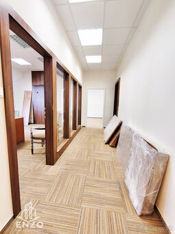 Priestor v polyfunkčnej budove na prenájom 210 m2 - 5