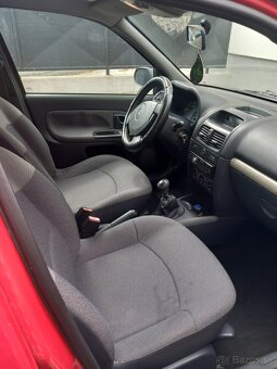 Renault Clio Hatchback, benzín, 43 kW - 5