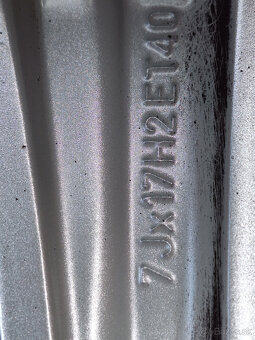 Škoda Kodiaq 215/65r17 - 5