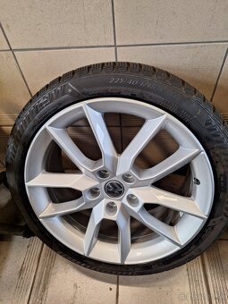 Octavia 3 RS 18" - 5