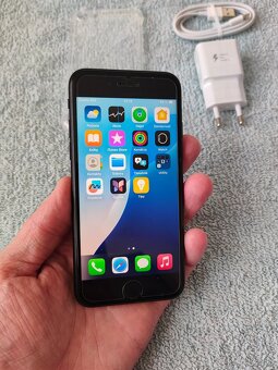 Apple iphone SE 2020 64GB Black - 5