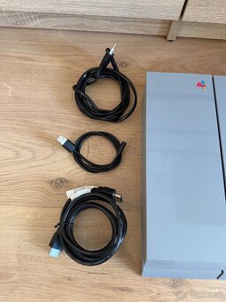 PlayStation 4 Fat 20th Anniversary Limited Edition - 5