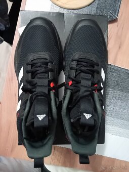 Adidas sneakersy Ownthegame 2.0 čierne - 5